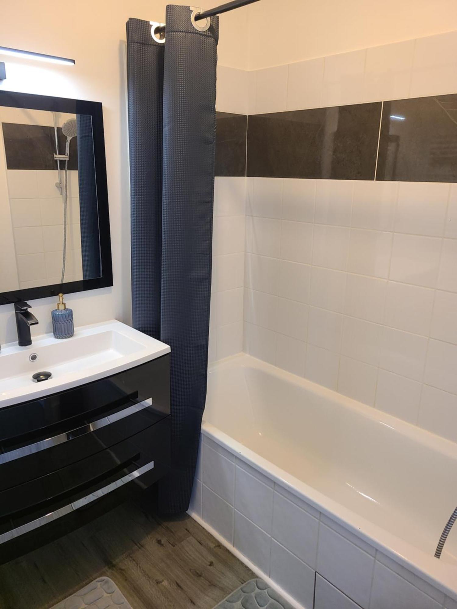 Apartament Joli T2 Proche Gare Avec Vue Annemasse Zewnętrze zdjęcie