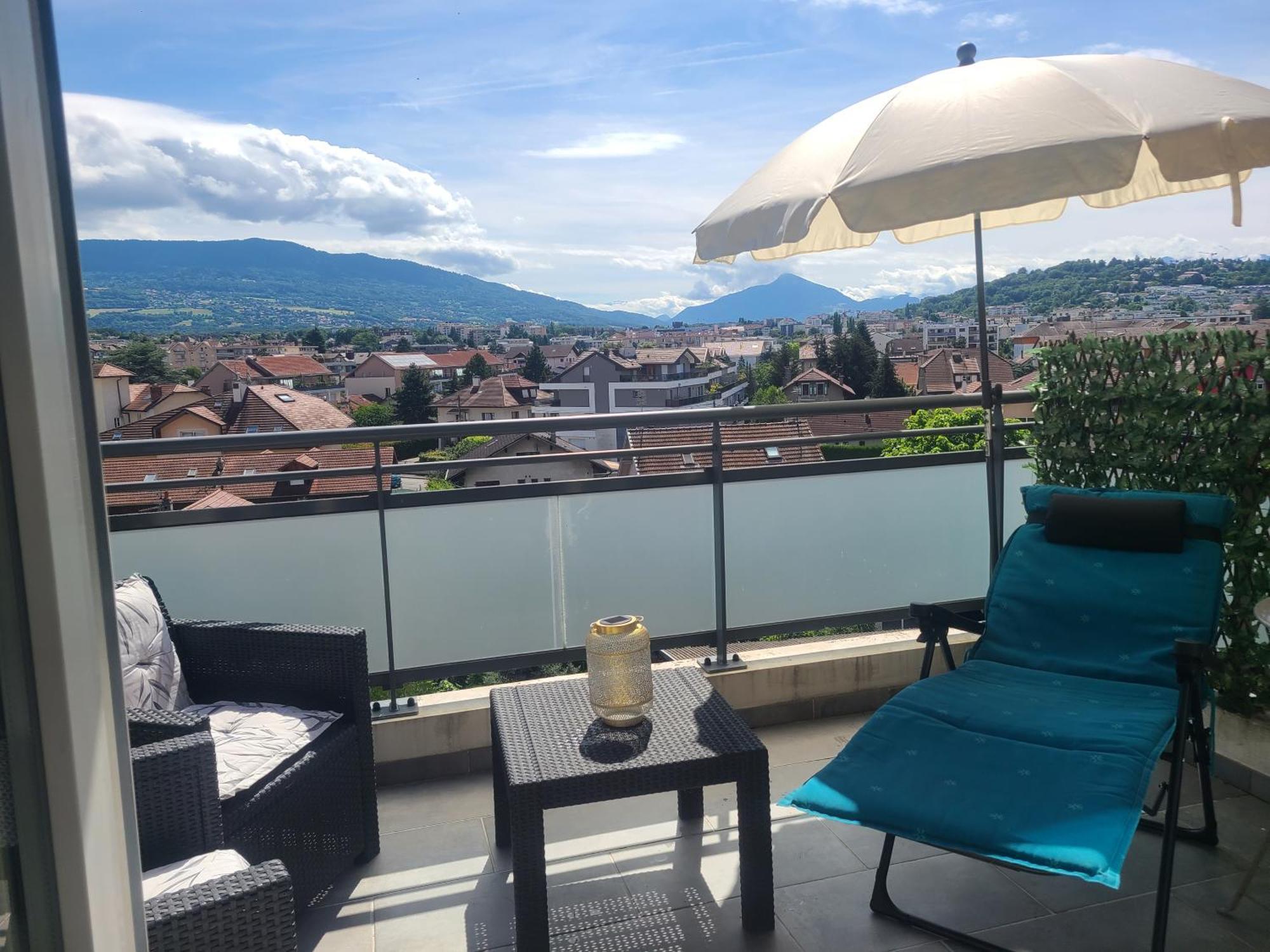 Apartament Joli T2 Proche Gare Avec Vue Annemasse Zewnętrze zdjęcie